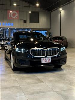 بی ئێم دەبڵیو سیریەس 5